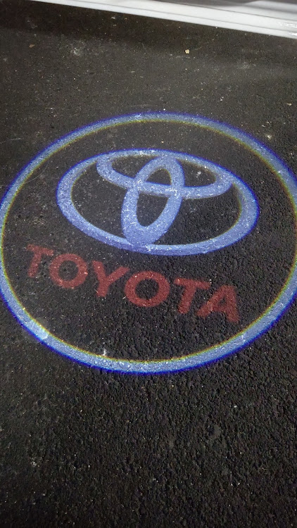 カローラスポーツのyuukiさんが投稿したカスタム事例の投稿画像1枚目