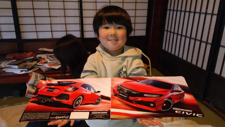 ヴィッツの車選びは楽しい・僕はZ以外に浮気はしない・雪がだいぶ溶けた！・皆様良いお年を！に関するカスタム事例の投稿画像1枚目