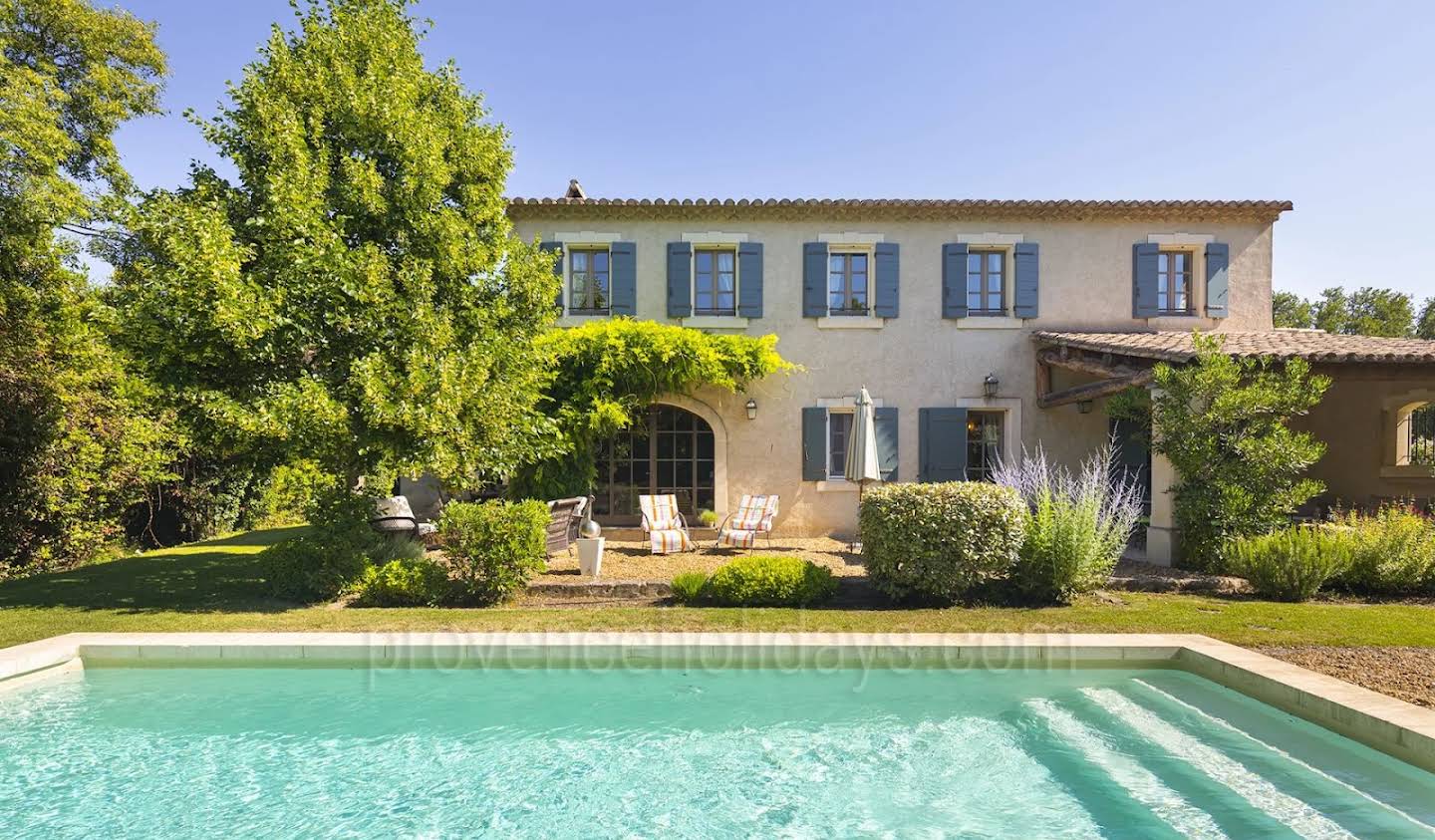 Propriété avec piscine Saint-Rémy-de-Provence