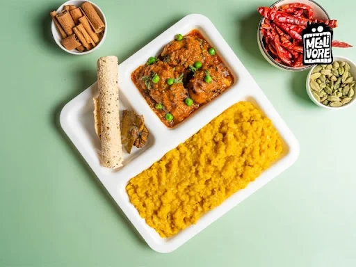 Bengali Khichdi + Aloo Dum + Papad + Pickle Combo