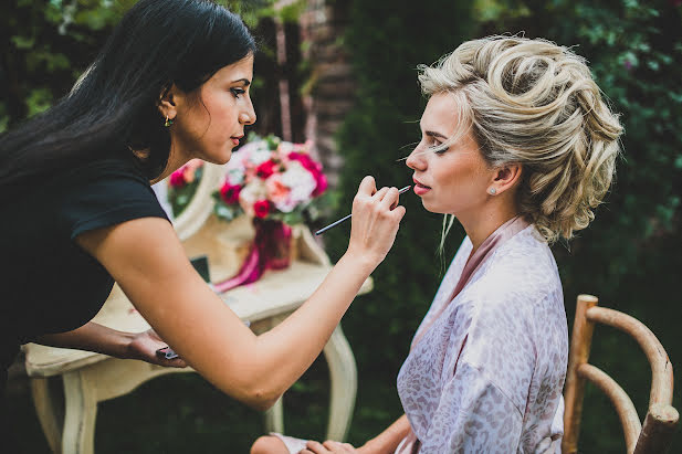 Fotógrafo de casamento Oksana Zakharchuk (youllow). Foto de 27 de janeiro 2016