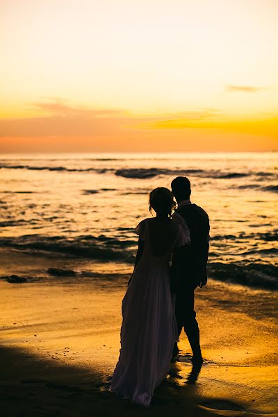 Fotógrafo de casamento Aleksey Chizhik (someonesvoice). Foto de 31 de maio 2017