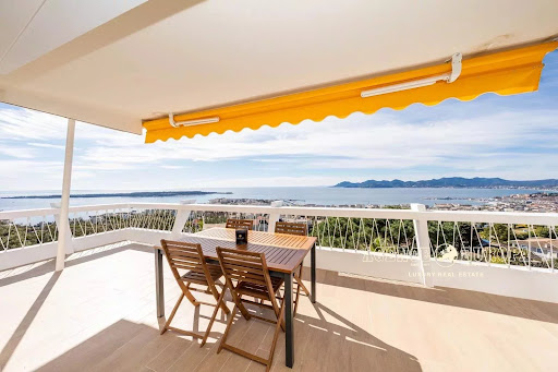 Appartement avec terrasse 1