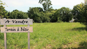 terrain à Anizy-le-Château (02)