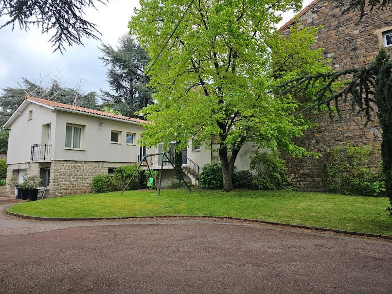 Vente maison 9 pièces 211 m² à Saint-Etienne (42000), 435 000 €