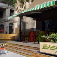 Easy House 美式蔬食(淡水中正店)