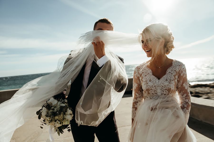 Fotógrafo de bodas Alena Litvinova (litvinovasochi). Foto del 24 de marzo 2017