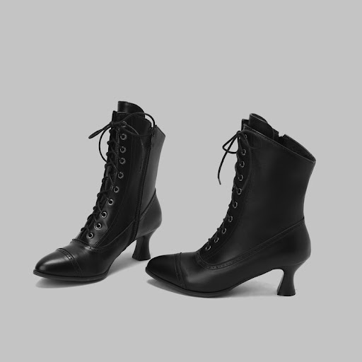 Title 4, Victoria Wind Womens Retro Boots