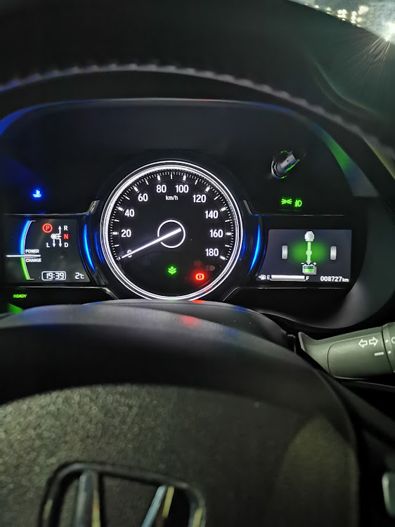 グレイスの自宅の駐車場・ホンダのディーラー・エネオスエネジェット所沢に関するカスタム事例の投稿画像57枚目