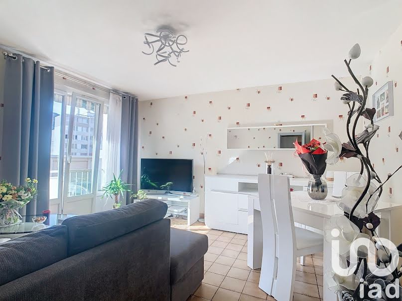 Vente appartement 4 pièces 67 m² à Le Pont-de-Claix (38800), 125 000 €