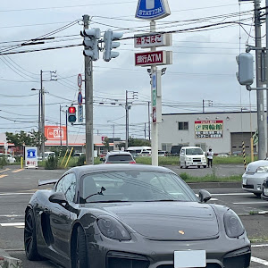 ケイマン GT4