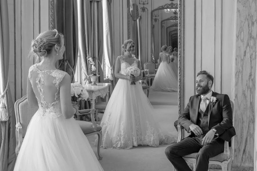 Fotografo di matrimoni Robin Ball (rjb1976). Foto del 9 novembre 2017