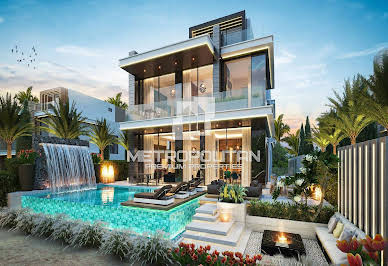 Villa with pool 12