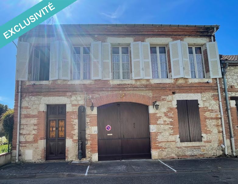 Vente maison 8 pièces 122 m² à Valence D Agen (82400), 160 000 €