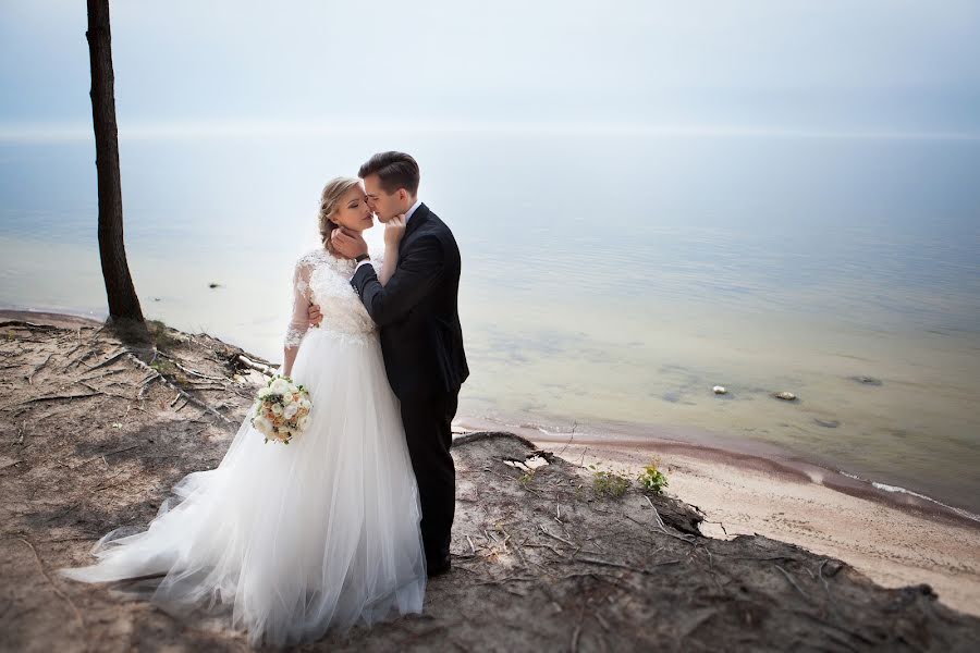 Fotógrafo de bodas Anastasiya Kakhovich (anastasyja). Foto del 28 de enero 2019