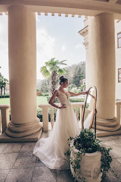 Wedding photographer Alya Kulikova (kulikovaalya). Photo of 11 June 2022