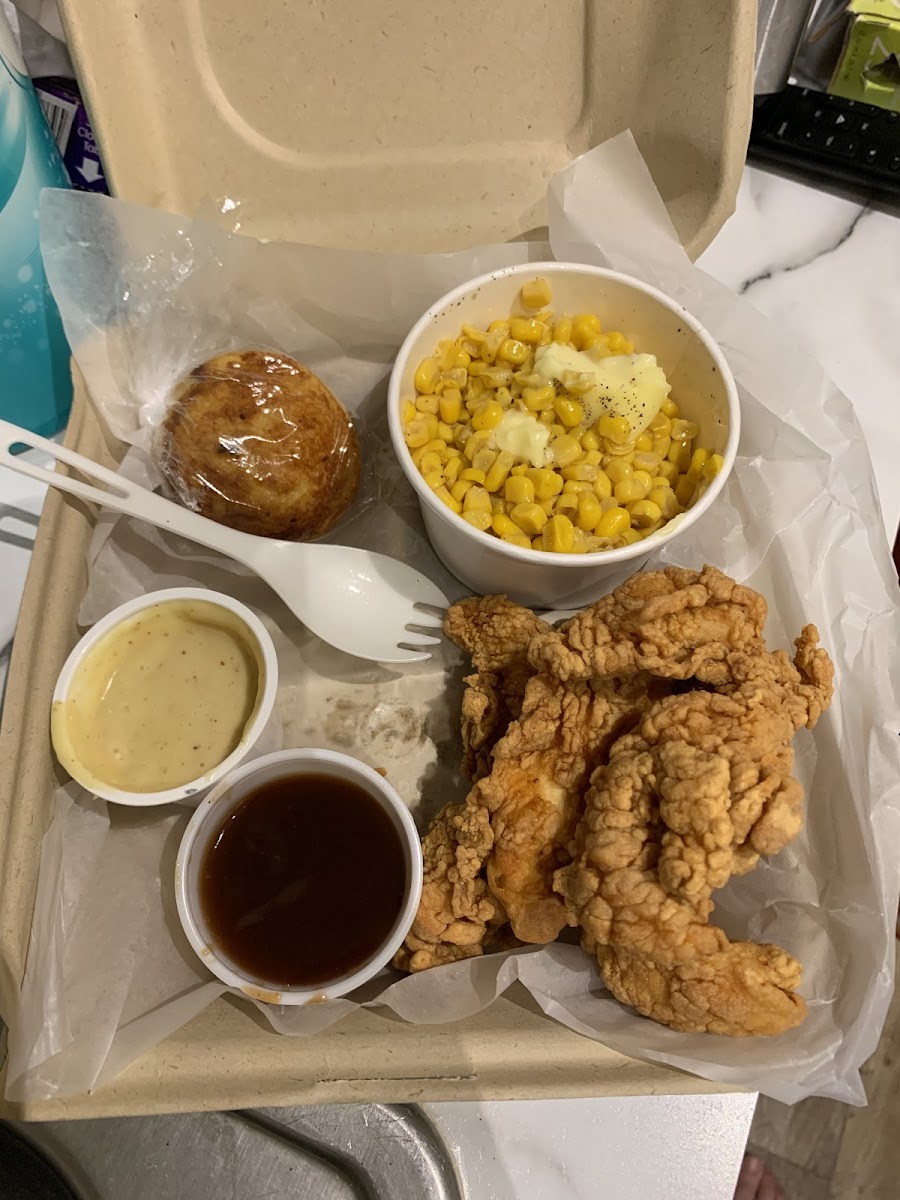 Small strip meal - 5 or 6 strips plus side, corn bread, and drink!