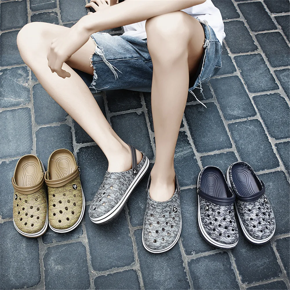 Title 11, Ademende strandslippers voor de zomer. Comforta...