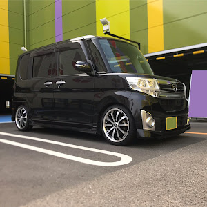 タントカスタム LA600S