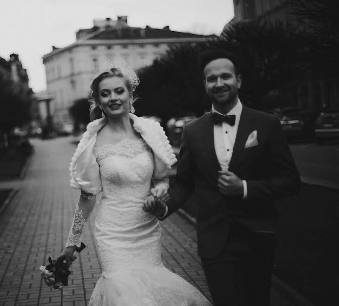 Wedding photographer Roman Krasnyuk (krasniuk). Photo of 22 March 2016