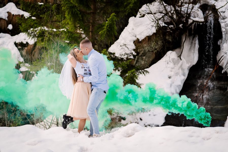 Fotografo di matrimoni Claudia Georgescu (kluphoto). Foto del 2 febbraio 2019