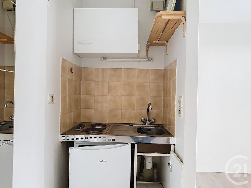 Location  appartement 1 pièce 24 m² à Rouen (76000), 450 €