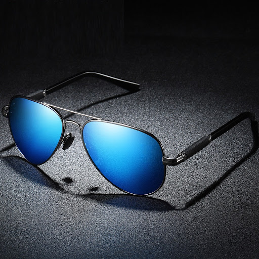 Title 7, New Mens Polarized Photochromic Sunglasses