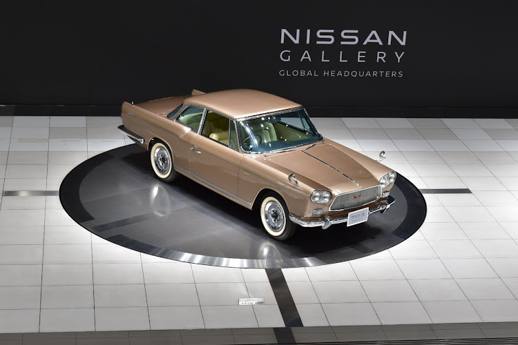デリカD:5のガソリンデリカ保存の会・銀デリ友の会・日産グローバルギャラリー・ニスモに関するカスタム事例の投稿画像4枚目