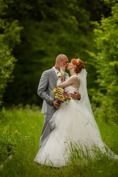 Fotografo di matrimoni Alena Budkovskaya (hempen). Foto del 19 novembre 2016