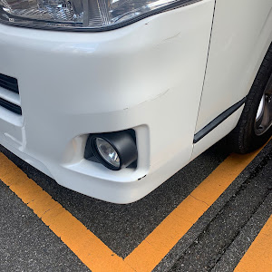 ハイエースバン KDH206V