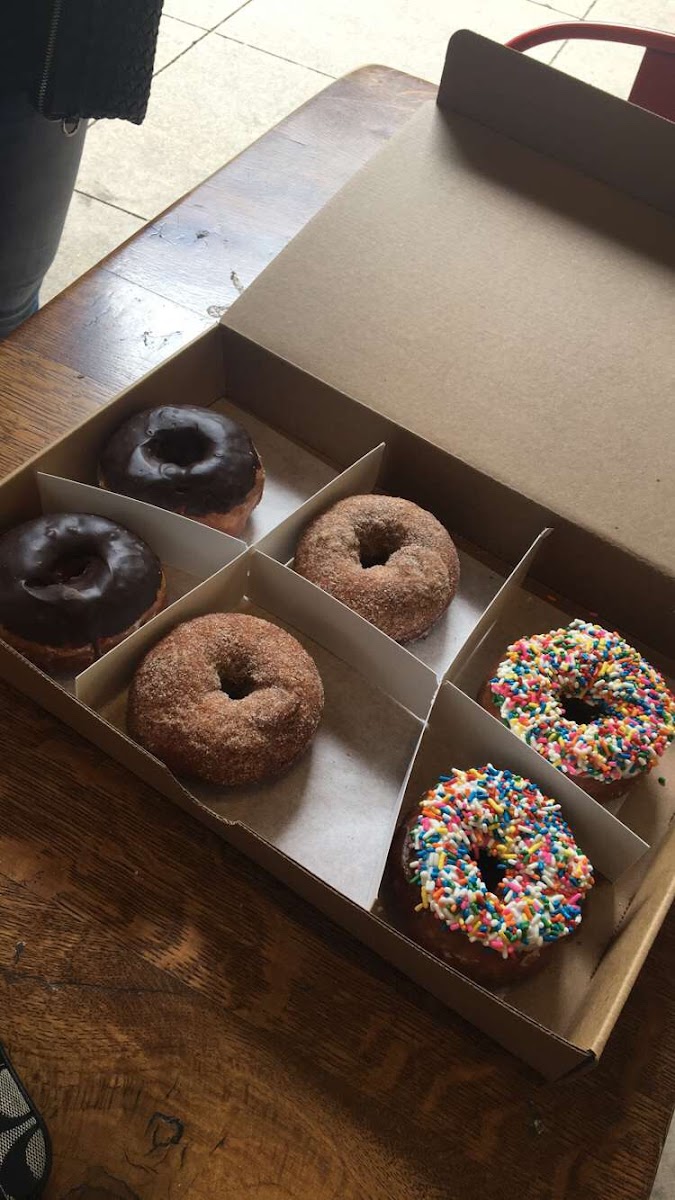 Gluten-Free Donuts at Do-Rite Donuts