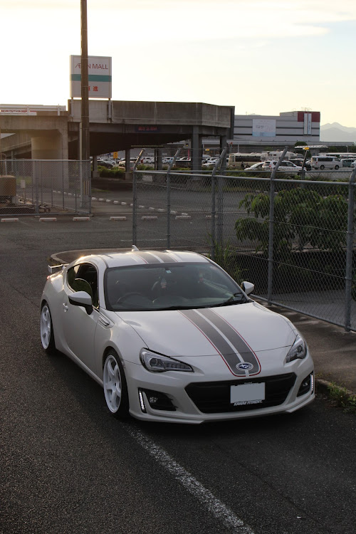 BRZのドライブ・洗車・オフ会・車高調整に関するカスタム事例の投稿画像1枚目