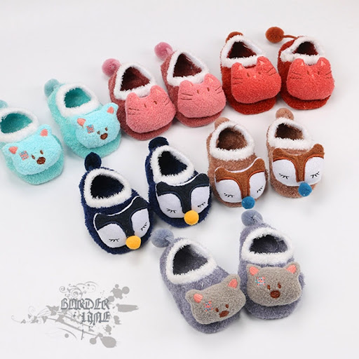 Title 8, Floor socks feather yarn baby socks, soft and c...