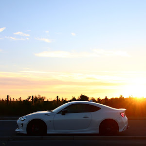 86