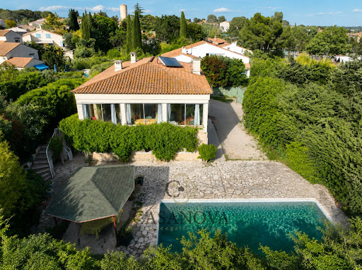 Maison avec piscine 2