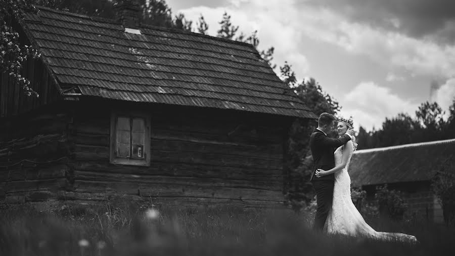 Свадебный фотограф Krzysiek Łopatowicz (lopatowicz). Фотография от 19 апреля 2016