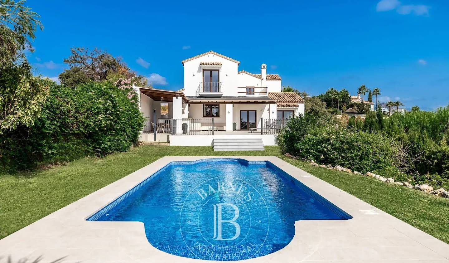 Villa avec piscine et terrasse Estepona