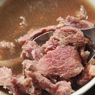 六千泓佐土產牛肉(六千牛肉湯)