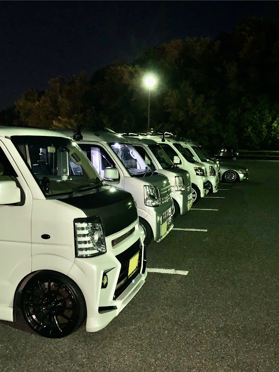 エブリイワゴンの竜王公園・竜王レーシング・来来亭・横山BODYワークス・maakon! Styleに関するカスタム事例の投稿画像8枚目