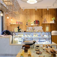 蜜柑。法式甜點。麵包。Citrus Pâtisserie Boulangerie