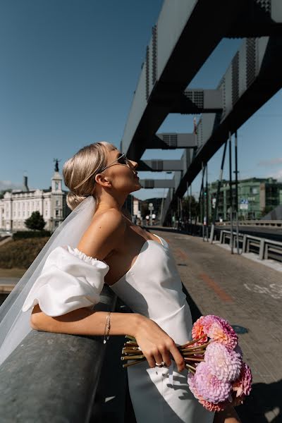 Fotógrafo de casamento Slaviana Charniauskaya (slaviana). Foto de 9 de setembro 2022