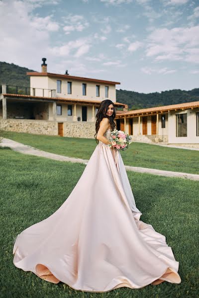 Wedding photographer Dmitriy Anikin (dimanikin). Photo of 6 May 2019