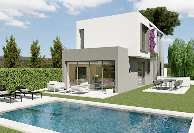 Villa with pool and garden 2