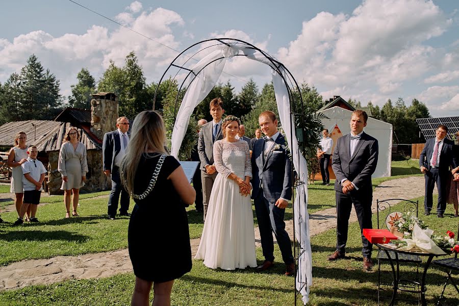 Wedding photographer Mariusz Wrona (mariuszwrona). Photo of 17 January 2022