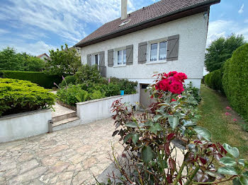 maison à Montfort-l'Amaury (78)