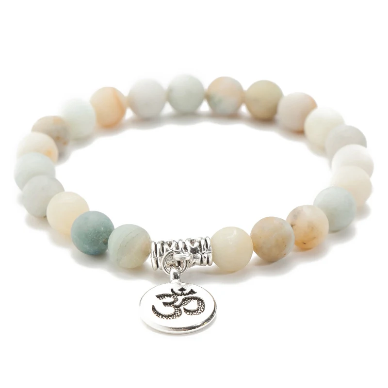 Pulseira de yoga com contas de energia e pingente de lótus, para equilíbrio e bem-estar, ideal para meditação, um acessório espiritual para mulheres.