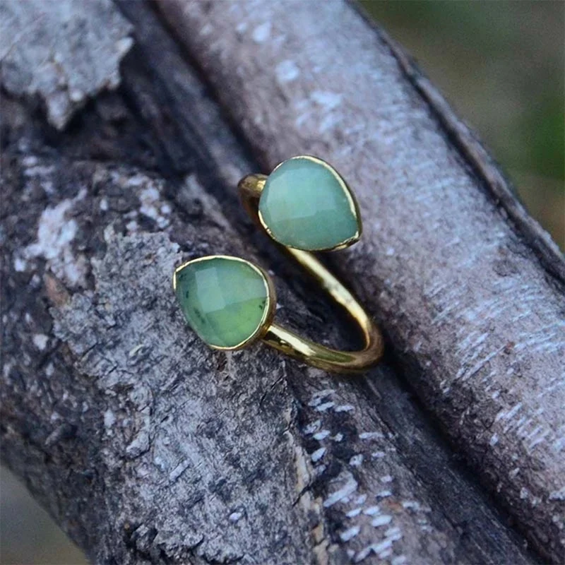 Australische jade ring, persoonlijkheid en stijlvol verstelbaar. Een uniek sieraad voor elke gelegenheid.
