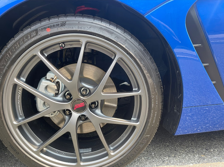 BRZのBBS・ダウンスプリング・コイル交換・ホイール・STIに関するカスタム事例の投稿画像1枚目