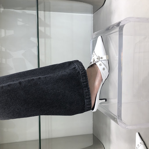 Title 5, Womens Summer Toe Cap Semi Slipper with Elegan...