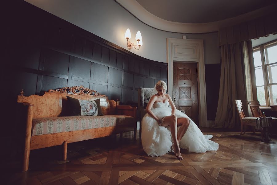 Wedding photographer Aleksandr Zholobov (zholobov). Photo of 28 March 2016